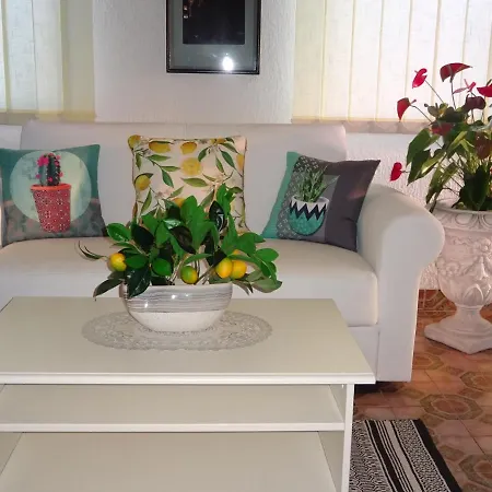 Kapelj Guest house Postojna