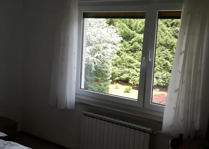 Konukevi Kapelj Postojna